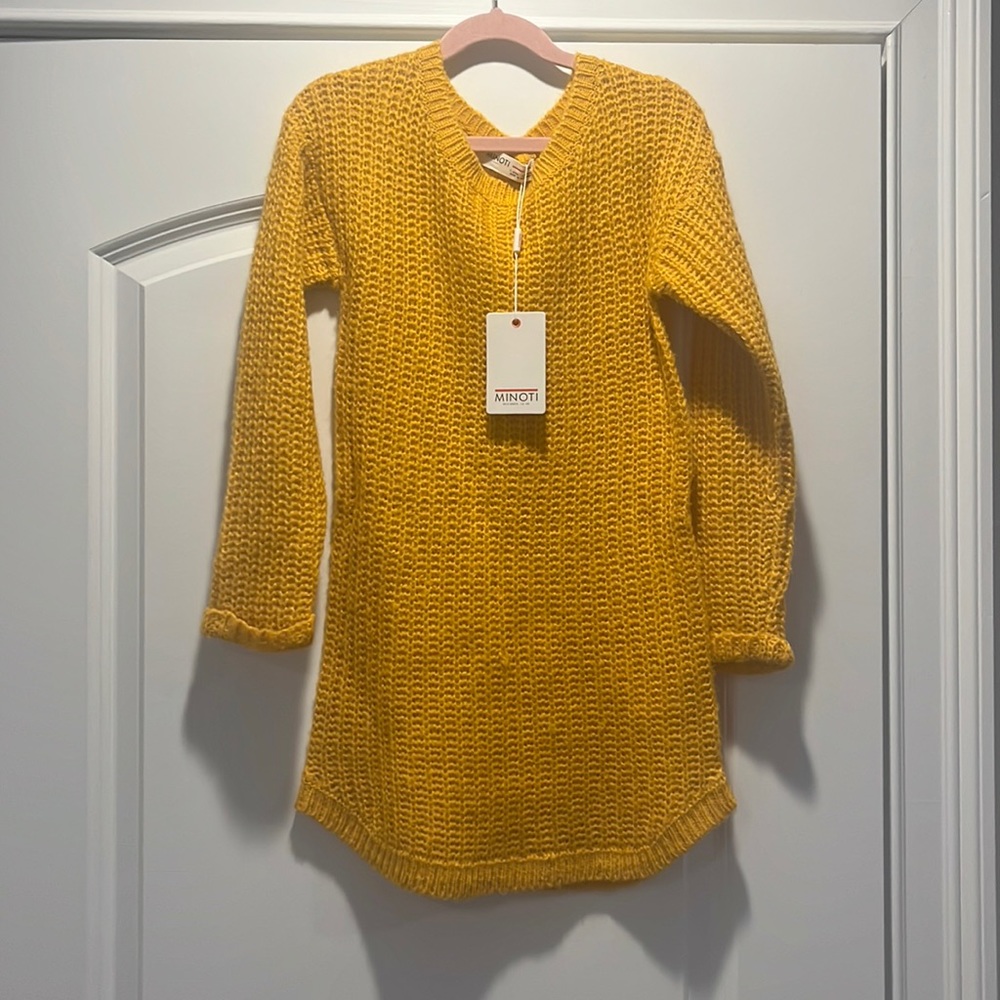 GIRL SWEATER NWT
